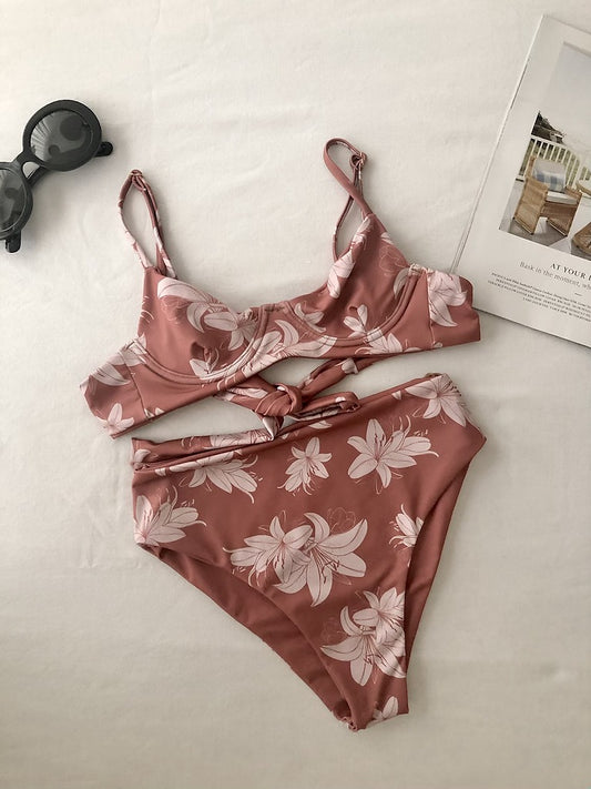 Tropicious" Kona Bottom in Cinnamon Lilly